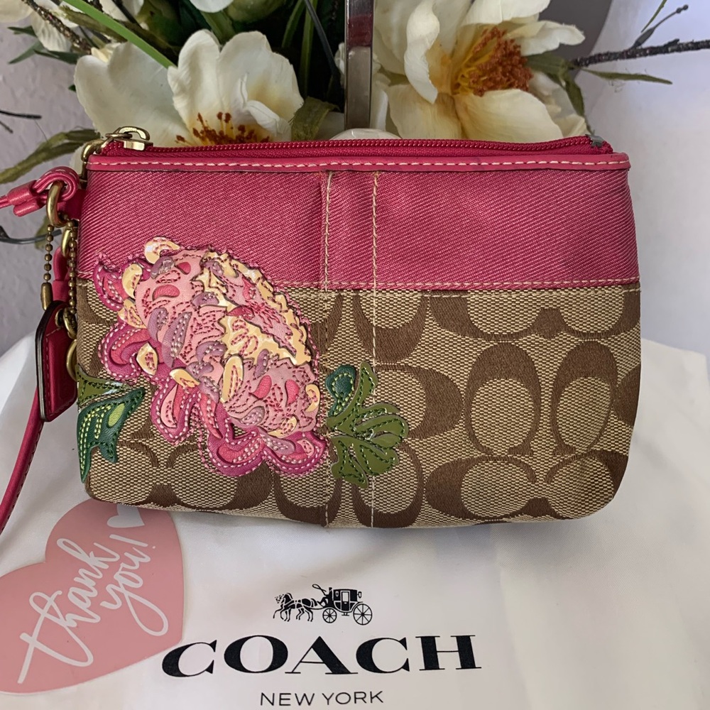 Coach Vintage Signature Limited Edition Pink and Brown Floral Wristlet